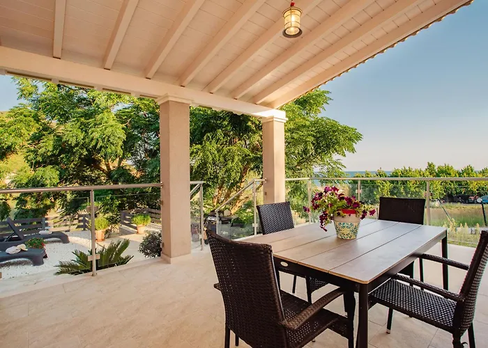 Aelia Gardeno * Vitaládesz